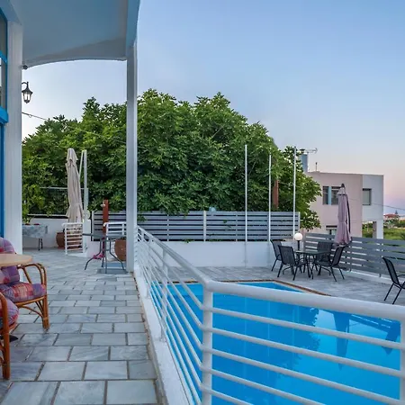 Grace & Hotel apartamentowy Retimno